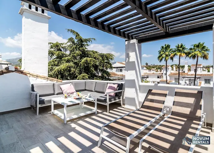 Renovated Penthouse In Naranjos Apartment