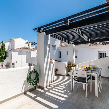 דירה Renovated Penthouse In Naranjos מארבלה