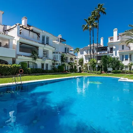 Renovated Penthouse In Naranjos *