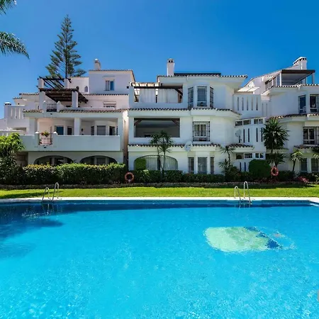 شقة Renovated Penthouse In Naranjos ماربيا