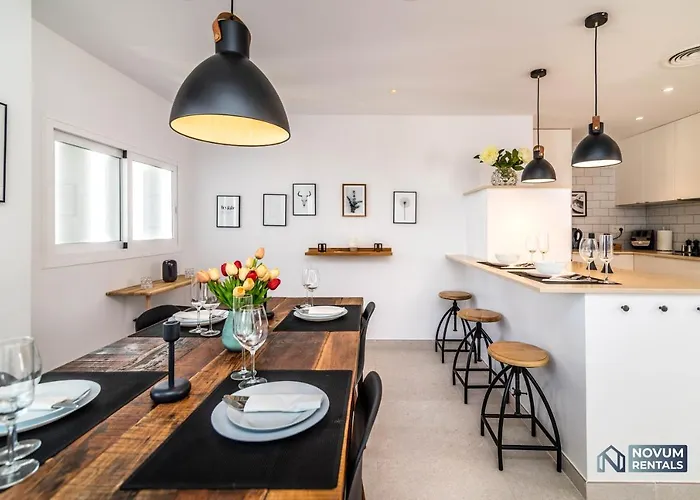 Renovated Penthouse In Naranjos