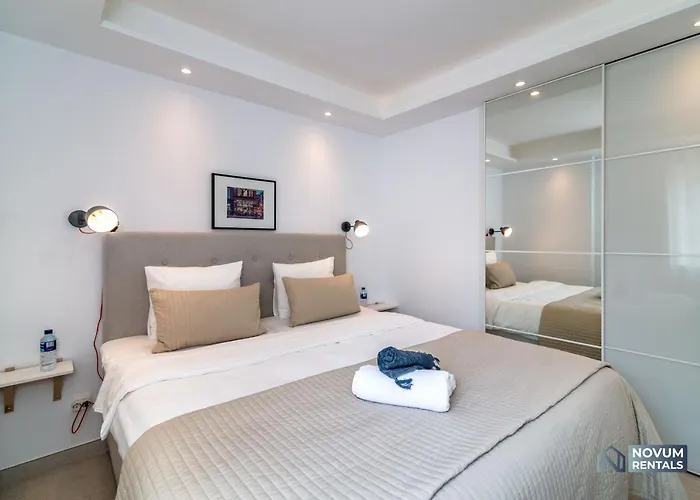 Renovated Penthouse In Naranjos * 마르베야