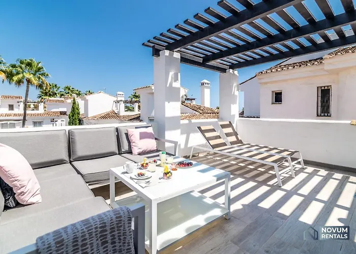 Renovated Penthouse In Naranjos Apartmán Marbella