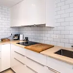 Renovated Penthouse In Naranjos Apartament Marbella