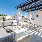 Renovated Penthouse In Naranjos Apartament Marbella