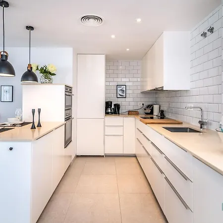 Апартаменты Renovated Penthouse In Naranjos *